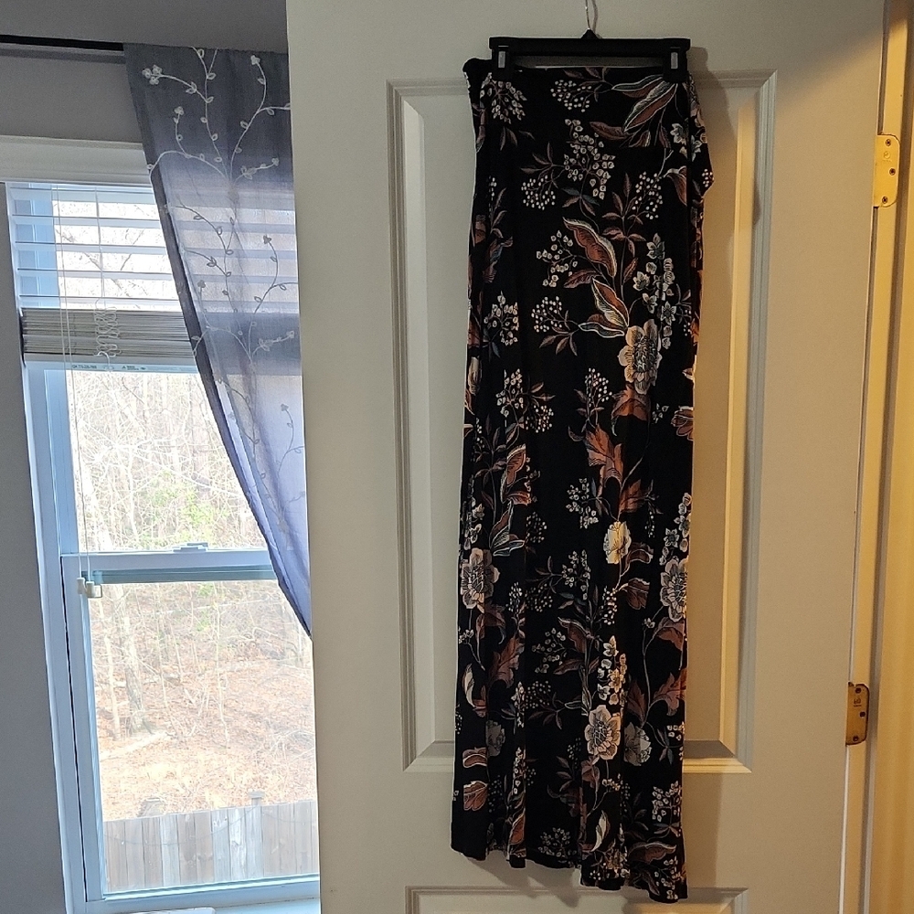 Floral Maxi Skirt in Black and Brown